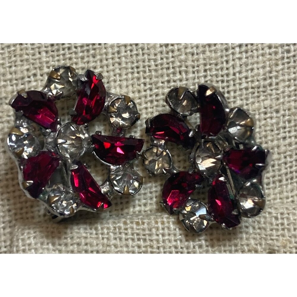 Vintage Red & Clear Rhinestone Clip-on Earrings Cant read Brand Signature